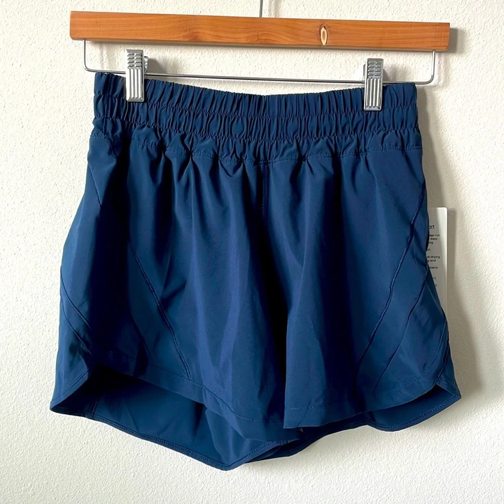 NWT Lululemon Lined Mid Rise Track That Short *5" True Navy Size 4 - Picture 1 of 11